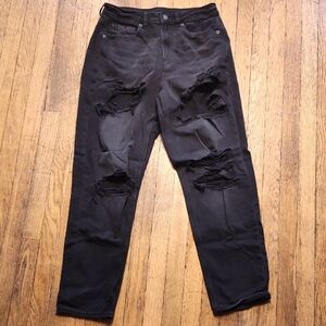 American Eagle Distressed Mom Jeans Women's Size 6 Regular Black
